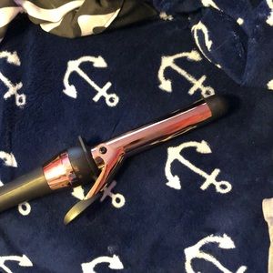 Conair Curling Iron 1.25 inch